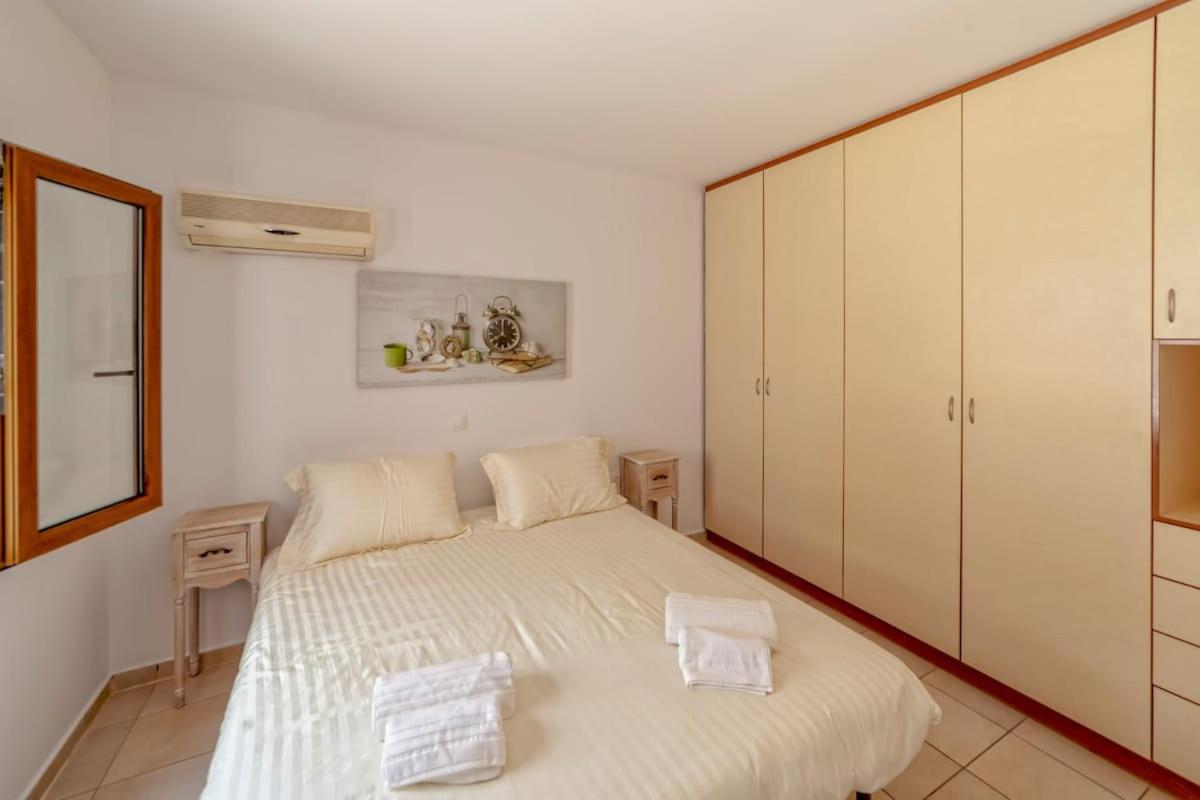 يورانيون Karena Seaview Villa المظهر الخارجي الصورة